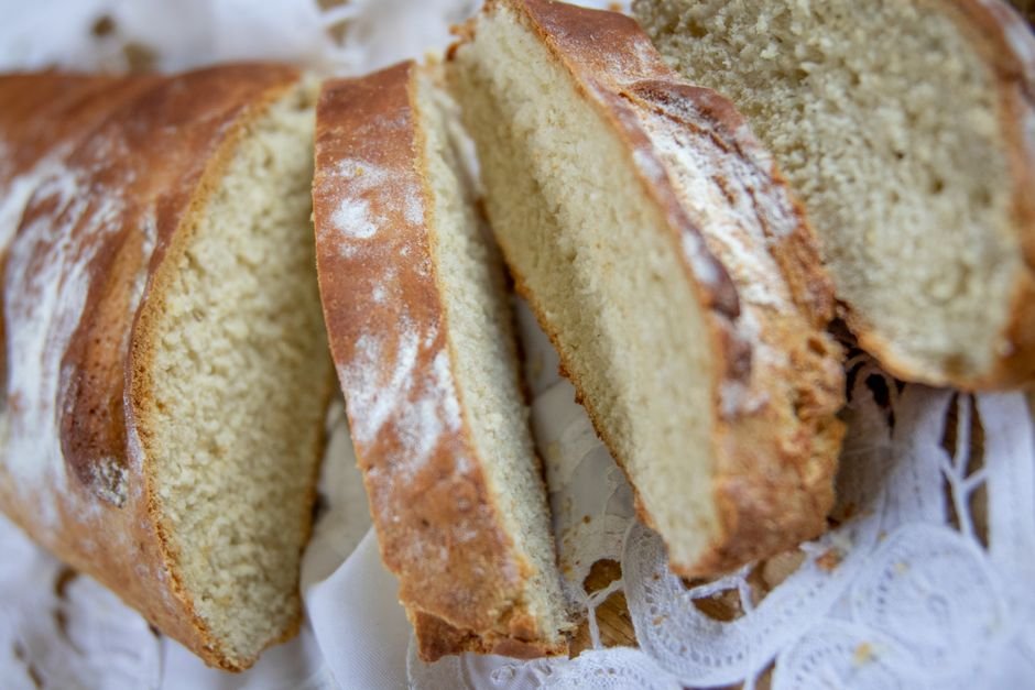 Ingredientes para dois pães médios