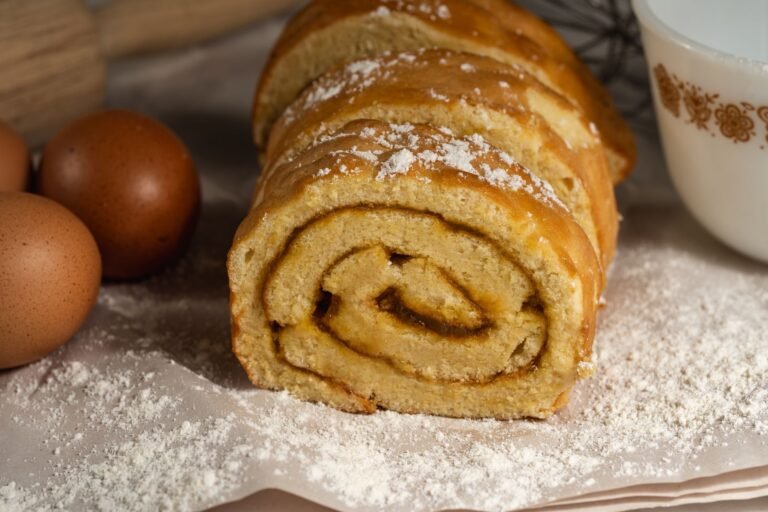Como Fazer Rocambole de Doce de Leite